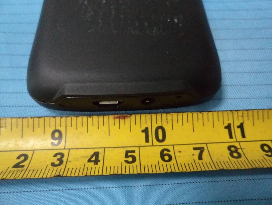 GSM Mobile Phone - FCC ID ZSWQB150 - b mobile HK Limited (2)
