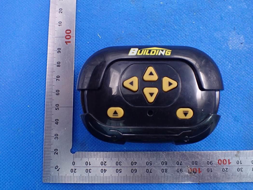 R/C TRUCK - FCC ID ZSYJXD2021 - JINXINGDA PLASTIC TOYS FACTORY