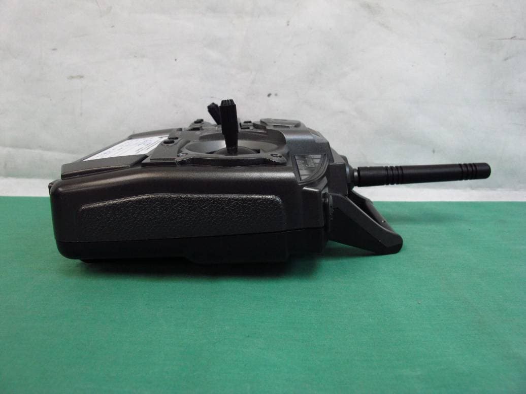 Remote Control Flying Saucer - FCC ID ZSYJXD76499973 - JINXINGDA PLASTIC TOYS FACTORY (4)