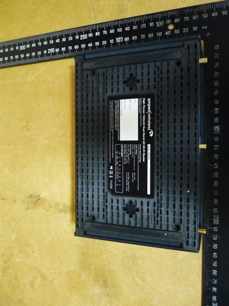 High Power 700mW Dual Band AC Wi-Fi Access Point - FCC ID ZTT-APA20 - Amped Wireless