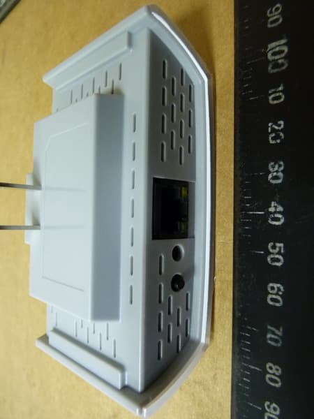 High Power Compact Wi-Fi Range Extender - FCC ID ZTT-REC10-2 - Amped Wireless (3)