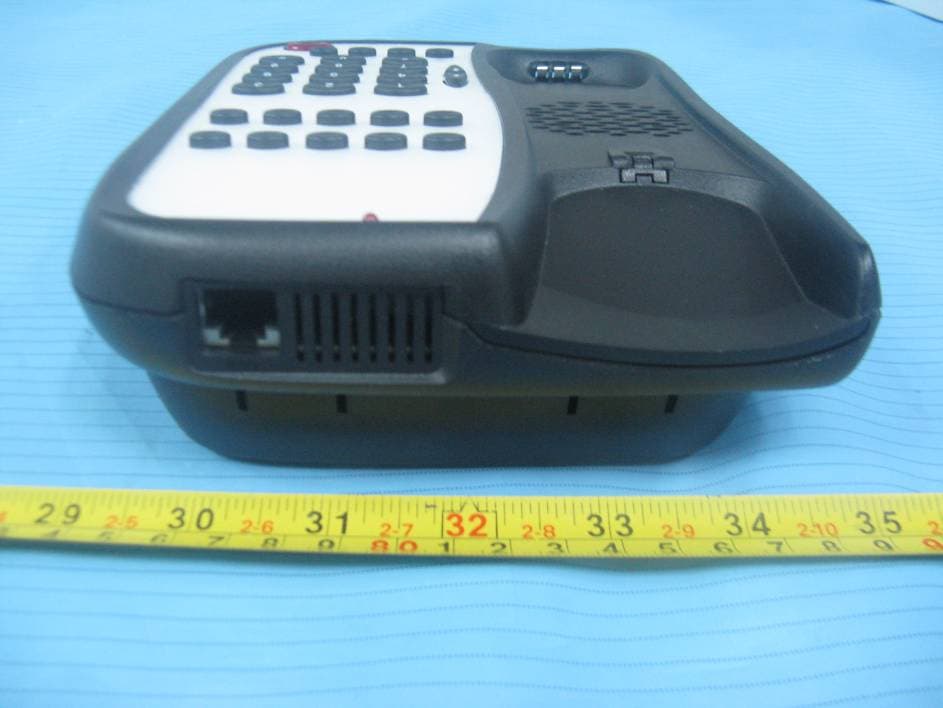 DECT iPhone - FCC ID ZTUNDC2210SN - CETIS,INC. (4)