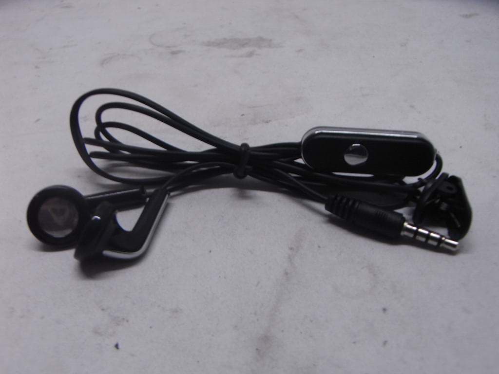 GSM MOBILE PHONE-WIFI PORTION - FCC ID ZU3UNNECTODRONE - Ambitio LLC, The Owner of unnecto (3)