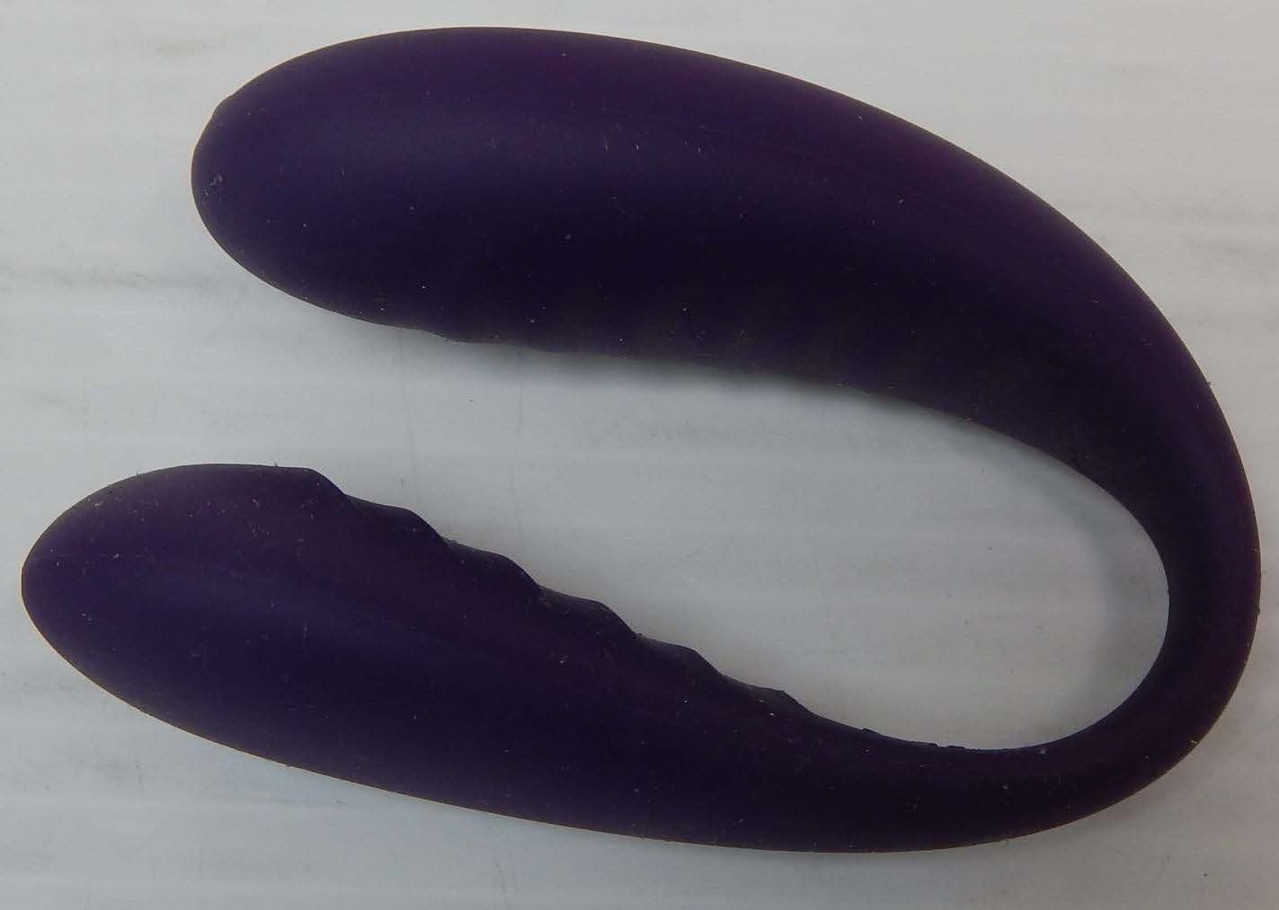 We-Vibe Classic Massager - FCC ID ZUE0550 - WOW Tech Canada Ltd. (2)