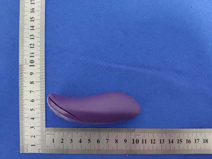 Remote - FCC ID ZUE17000 - WOW Tech Canada Ltd. (2)