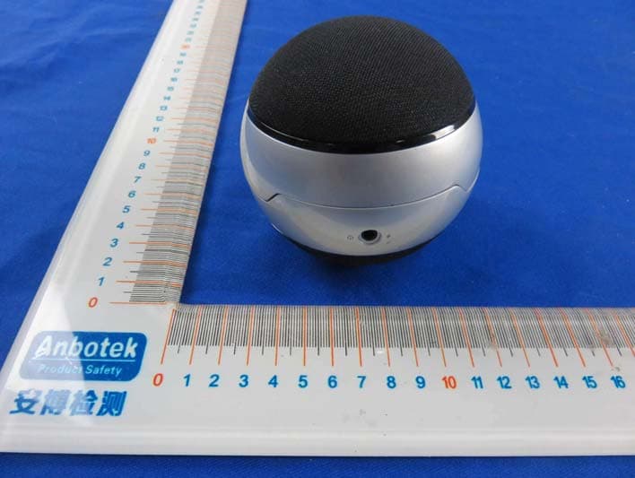 Bluetooth speaker - FCC ID ZV9-KR-BT2026 - Shenzhen Kingree Electronic Co., Ltd. (3)