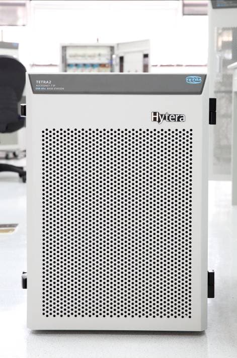 TETRA Digital base station - FCC ID ZW4DIB5800 - Hytera Mobilfunk GmbH