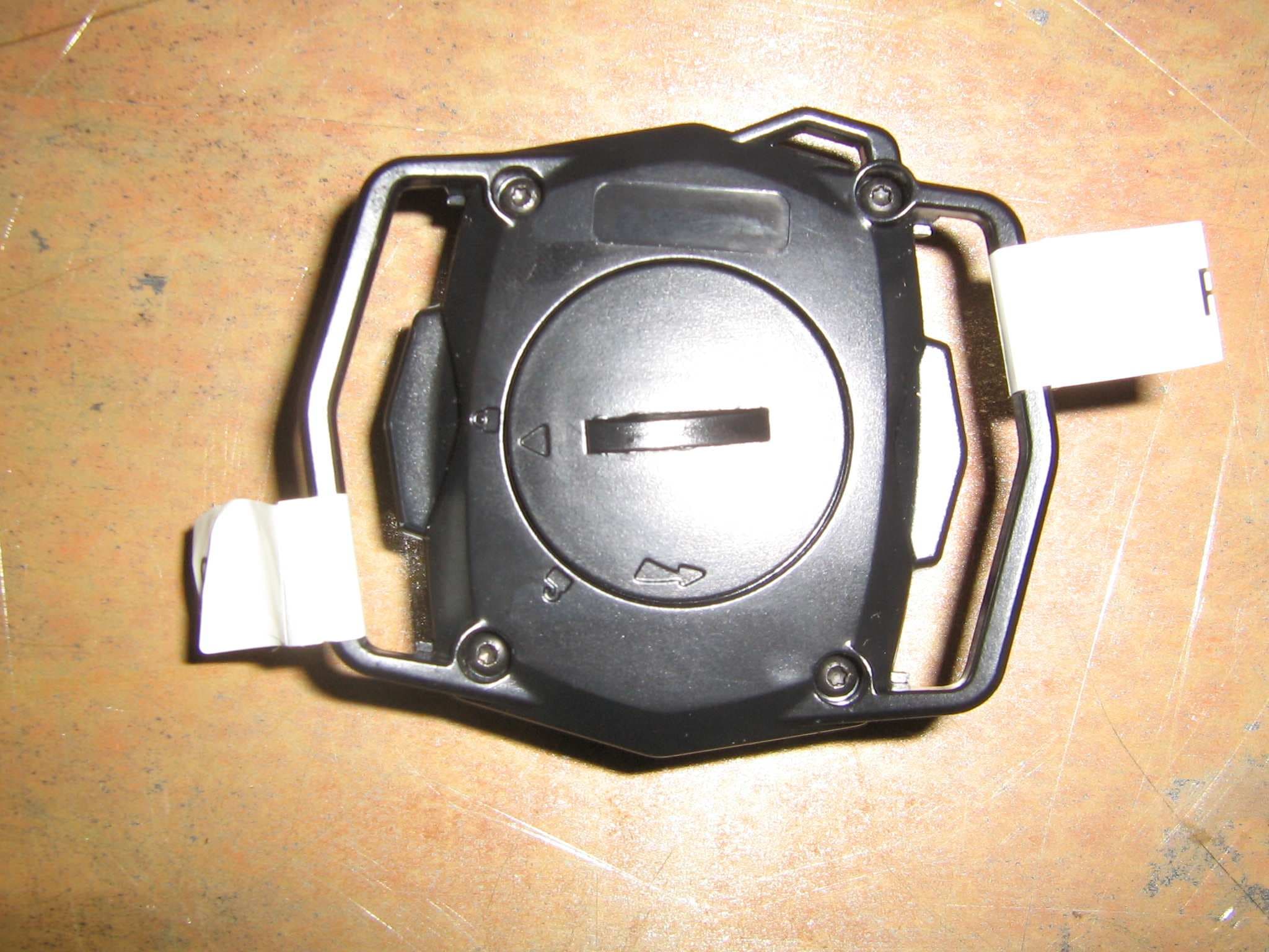 REMOTE FOR HEAD MOUNT SPORTS GOGGLE - FCC ID ZW5001 - Recon Instruments, Inc.