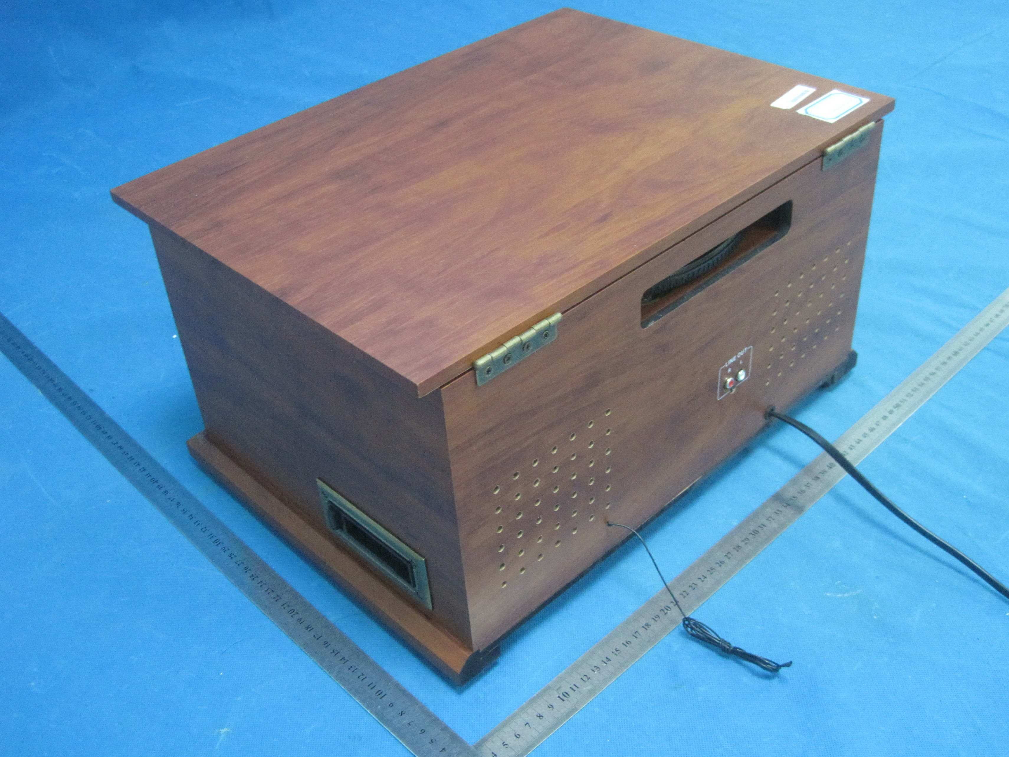 Music Center With Bluetooth - FCC ID ZXNLEETACE6B01 - Guangdong Leetac Electronics Technology Co.,Ltd. (2)
