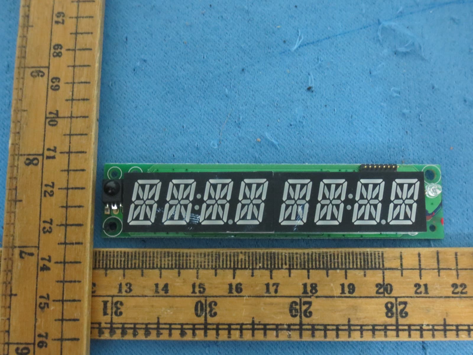 clock radio - FCC ID ZXX-MODELSBT - G-Lab GmbH (2)