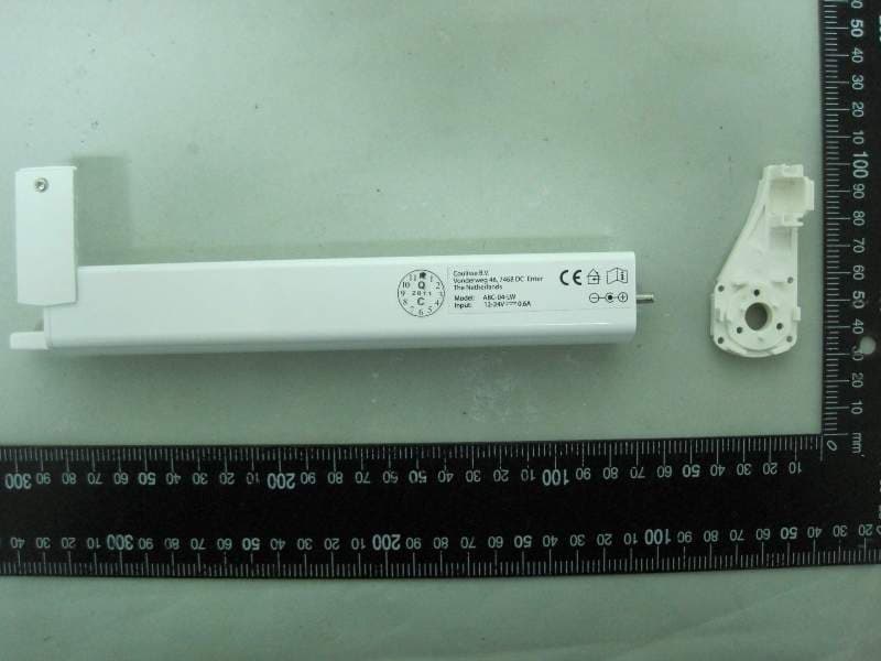 Motor for drive a panel blind by RF remote control - FCC ID ZY4ABC04 - Coulisse B.V. (3)