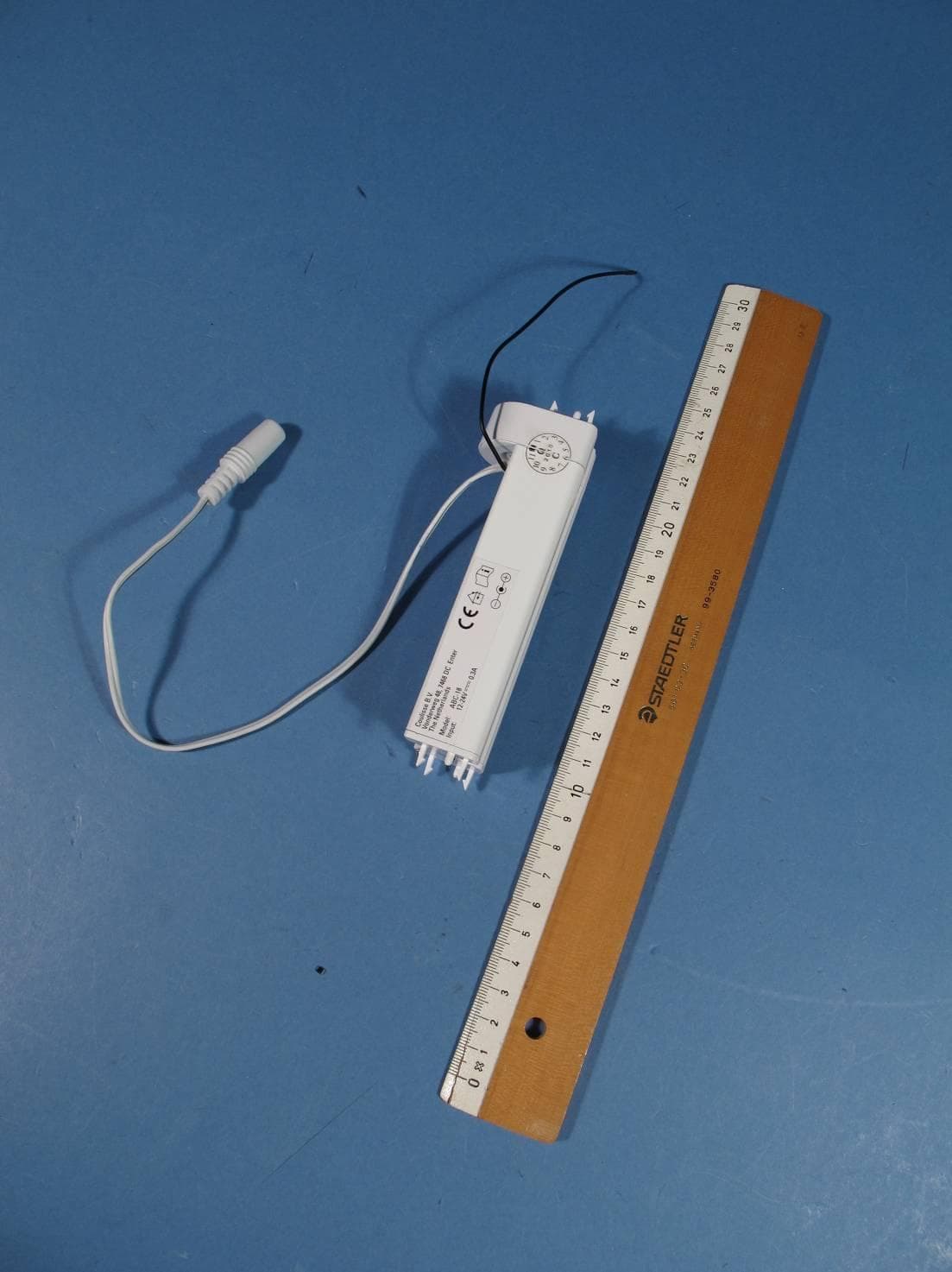 Motor for indoor blinds - FCC ID ZY4ABC05 - Coulisse B.V. (2)