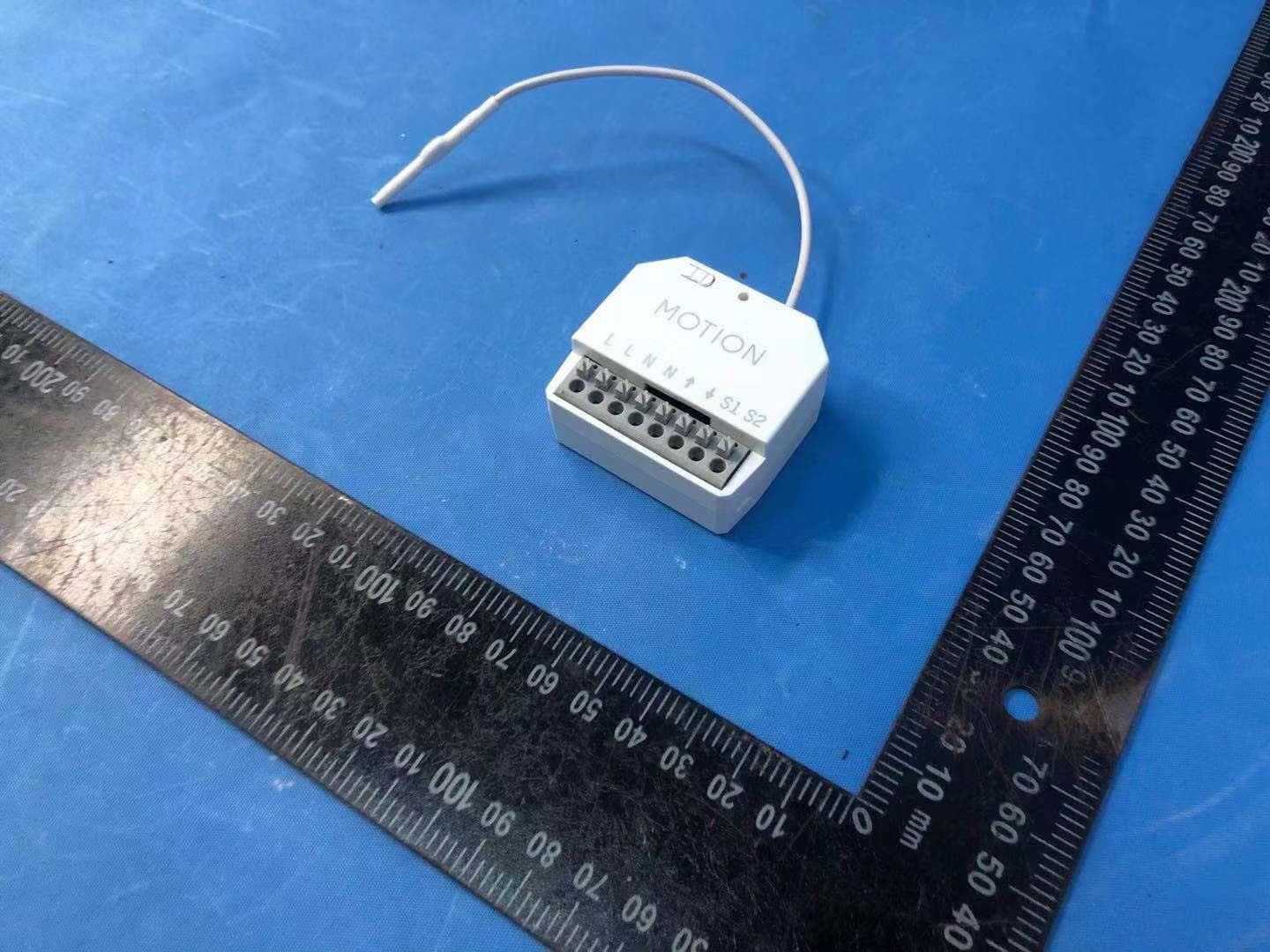 Receiver - FCC ID ZY4CM34 - Coulisse B.V.