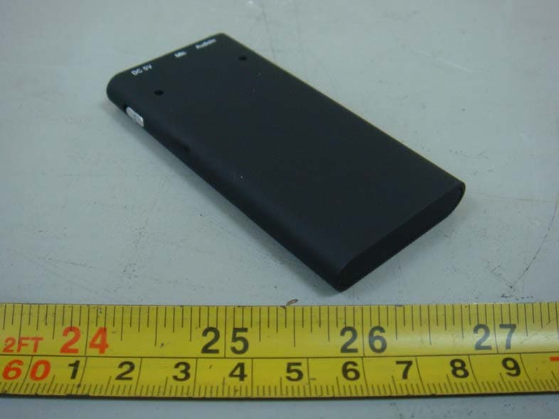 Wireless Microphone - FCC ID ZYJ23010235 - EVEREST DISPLAY INC.