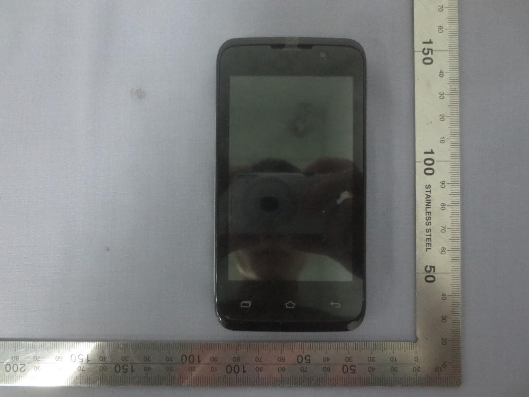 4 Inch 3G Smartphone - FCC ID ZYPFLAME - Nexpro International Limitada