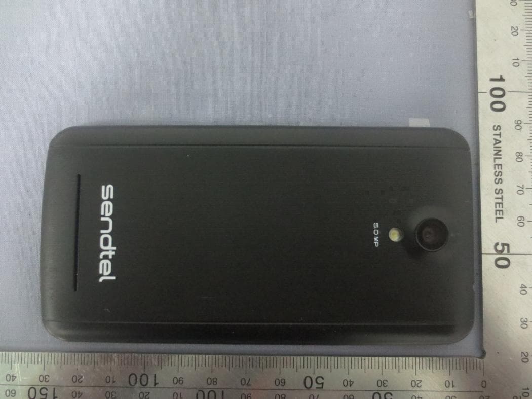 WCDMA Mobile Phone - FCC ID ZYPROCKET - Nexpro International Limitada