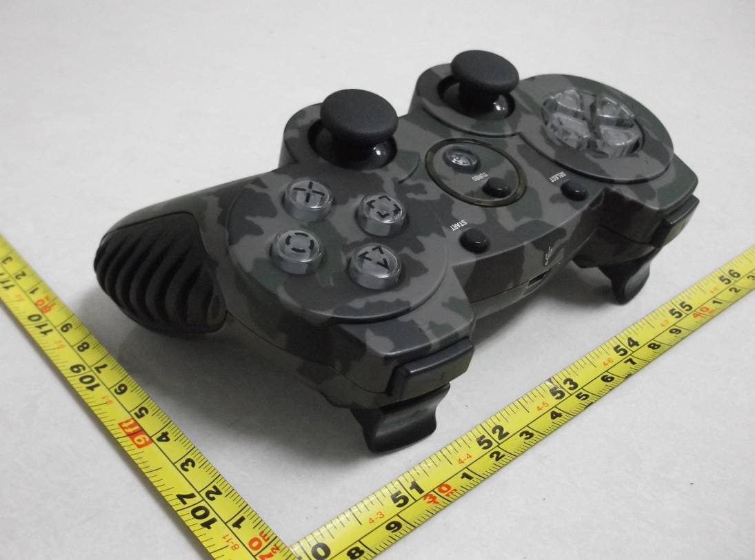 PS3 Basic Bluetooth Controller - FCC ID ZZISL-2104 - Solar Loyal Limited (3)