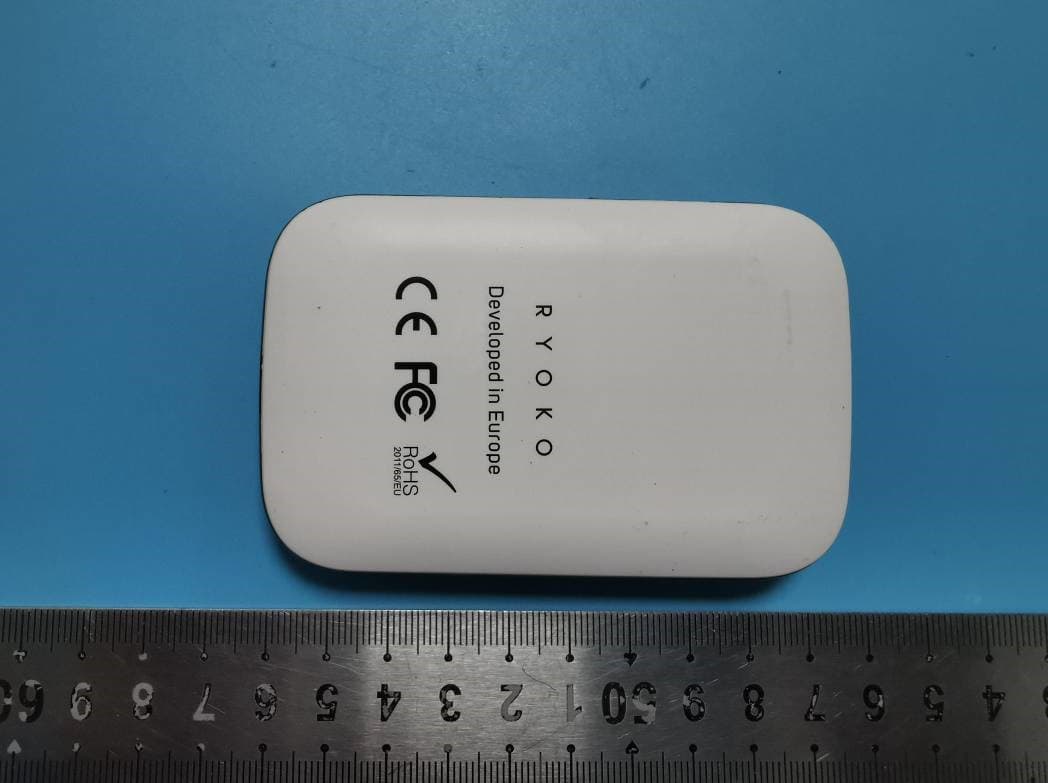 Portable WiFi - FCC ID ZZJ-MF833 - Shenzhen Harvilon Technology Co., Ltd (4)