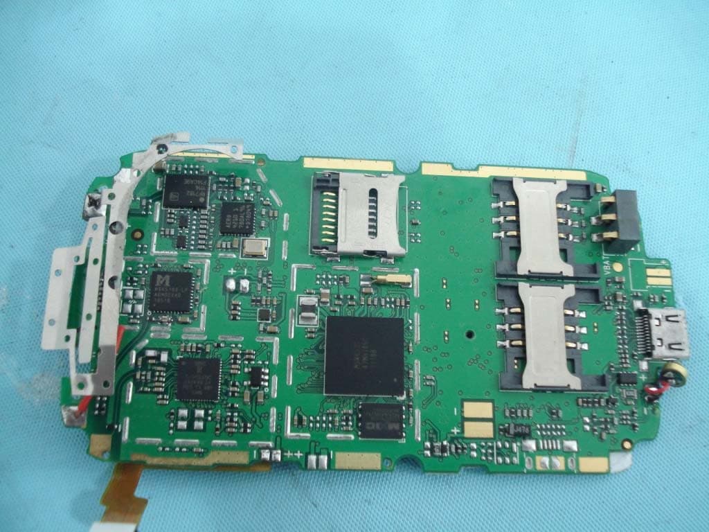 GSM Mobile Phone - FCC ID ZZRTM003 - CDM Miami Inc