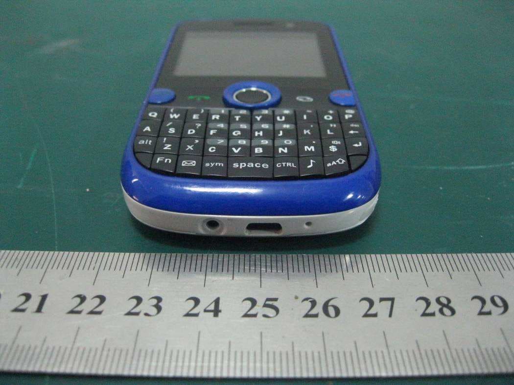 GSM Mobile Phone - FCC ID ZZZM322 - XTREME TELECOM (2)