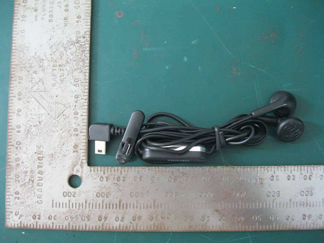 GSM Mobile Phone - FCC ID ZZZTHUNDER4S - XTREME TELECOM (4)