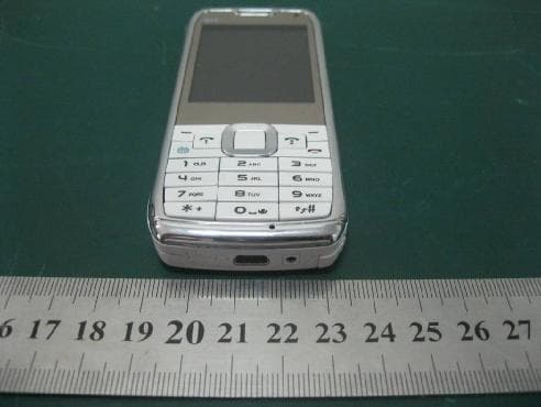 GSM Mobile Phone - FCC ID ZZZXTV71 - XTREME TELECOM (2)