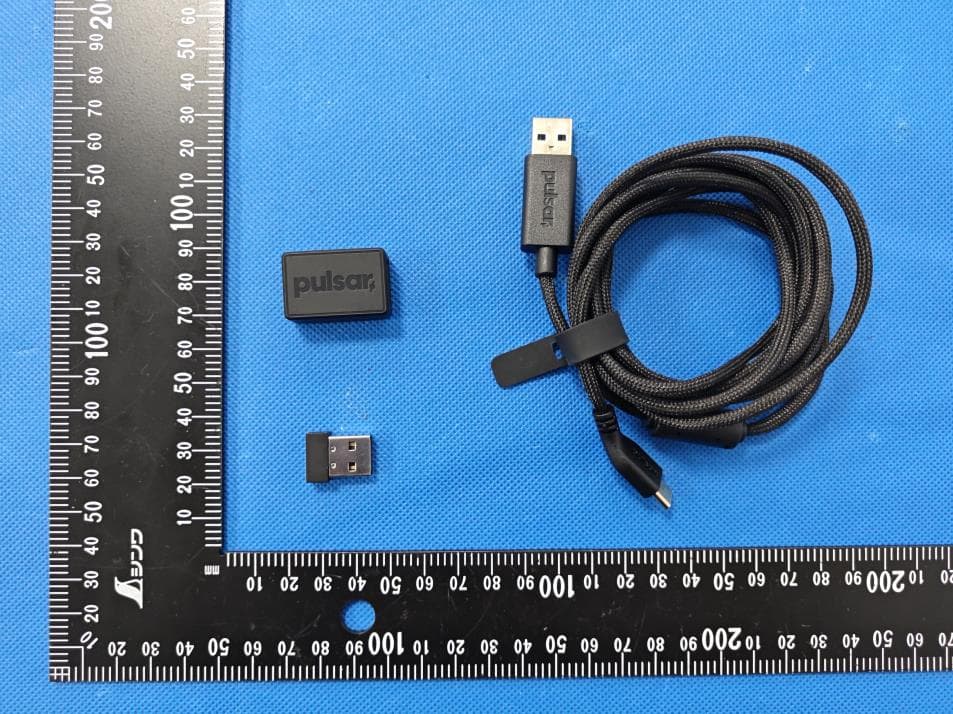 Pulsar Wireless 1K dongle - FCC ID 2A2TU-P1KDG1 - AplusX Inc.