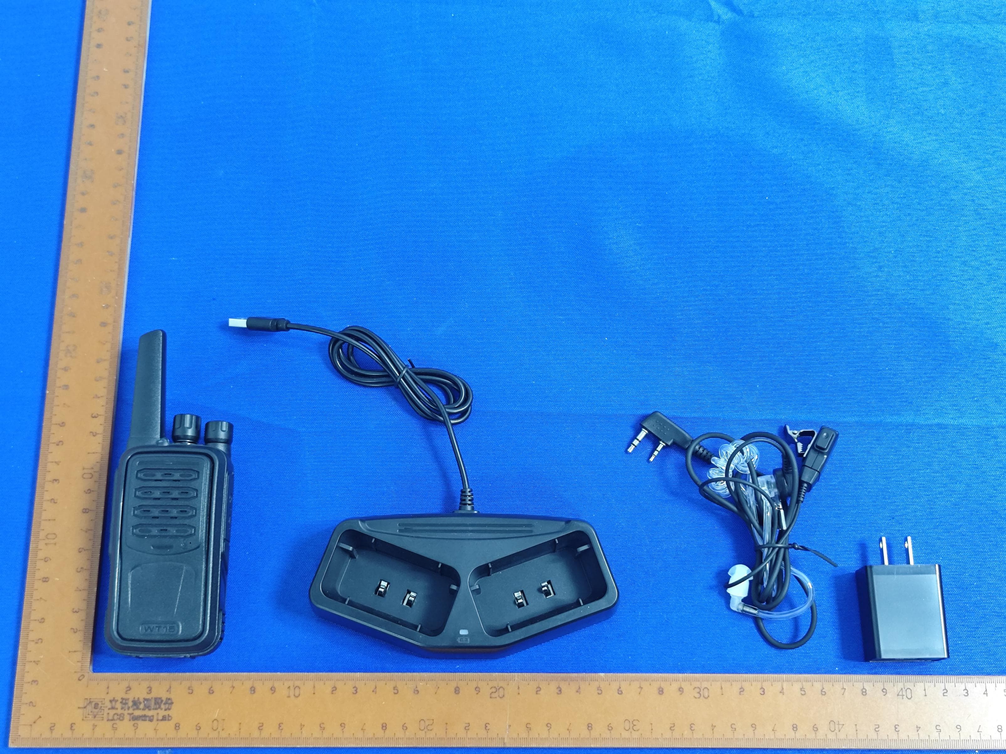 Walkie talkie - FCC ID 2A2X2WT15 - Huizhou Beijia Electronic Technology Co.,Ltd.