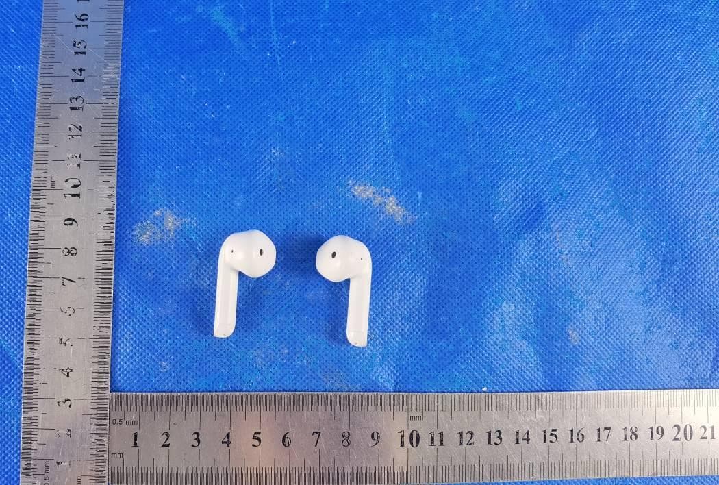 True wireless headphones - FCC ID 2A3BZ-FE35 - ShenZhen Myplus Technology Co.,Ltd