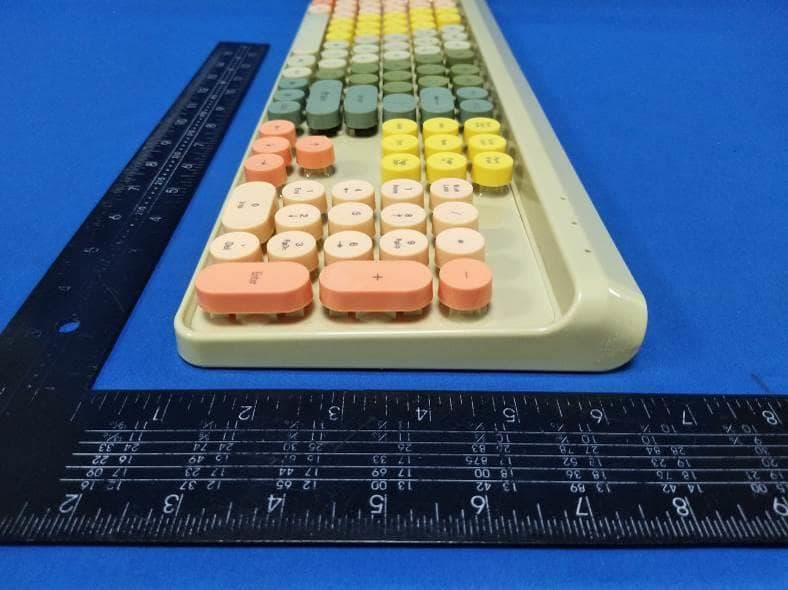 wireless keyboard - FCC ID 2A3JH-PC386A - Dongguan Yuzhenrong Trading Co., Ltd.