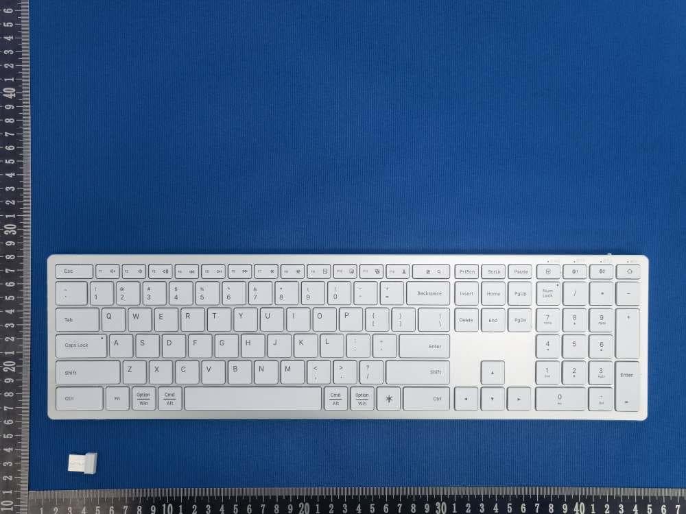 Multi-mode backlit keyboard - FCC ID 2A3JH-PC390A - Dongguan Yuzhenrong Trading Co., Ltd.