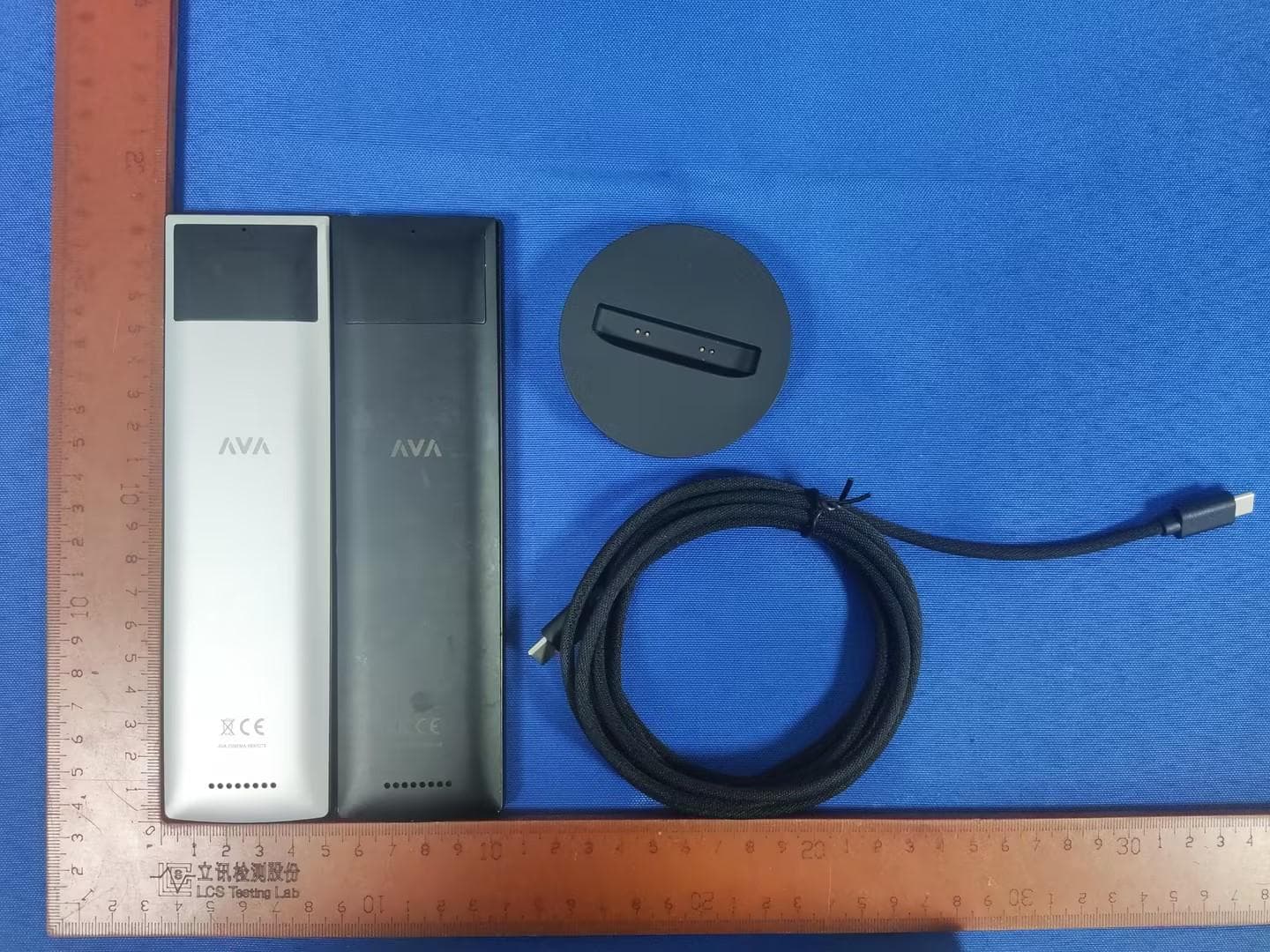 AVA Cinema Remote - FCC ID 2A3K7-RM-RX2 - AVA Innovations AG