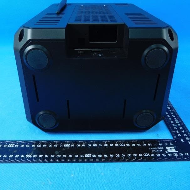 12 Slots Sharing Power Bank - FCC ID 2A3QD-WB-BHA12A001 - Telecom Square, Inc.
