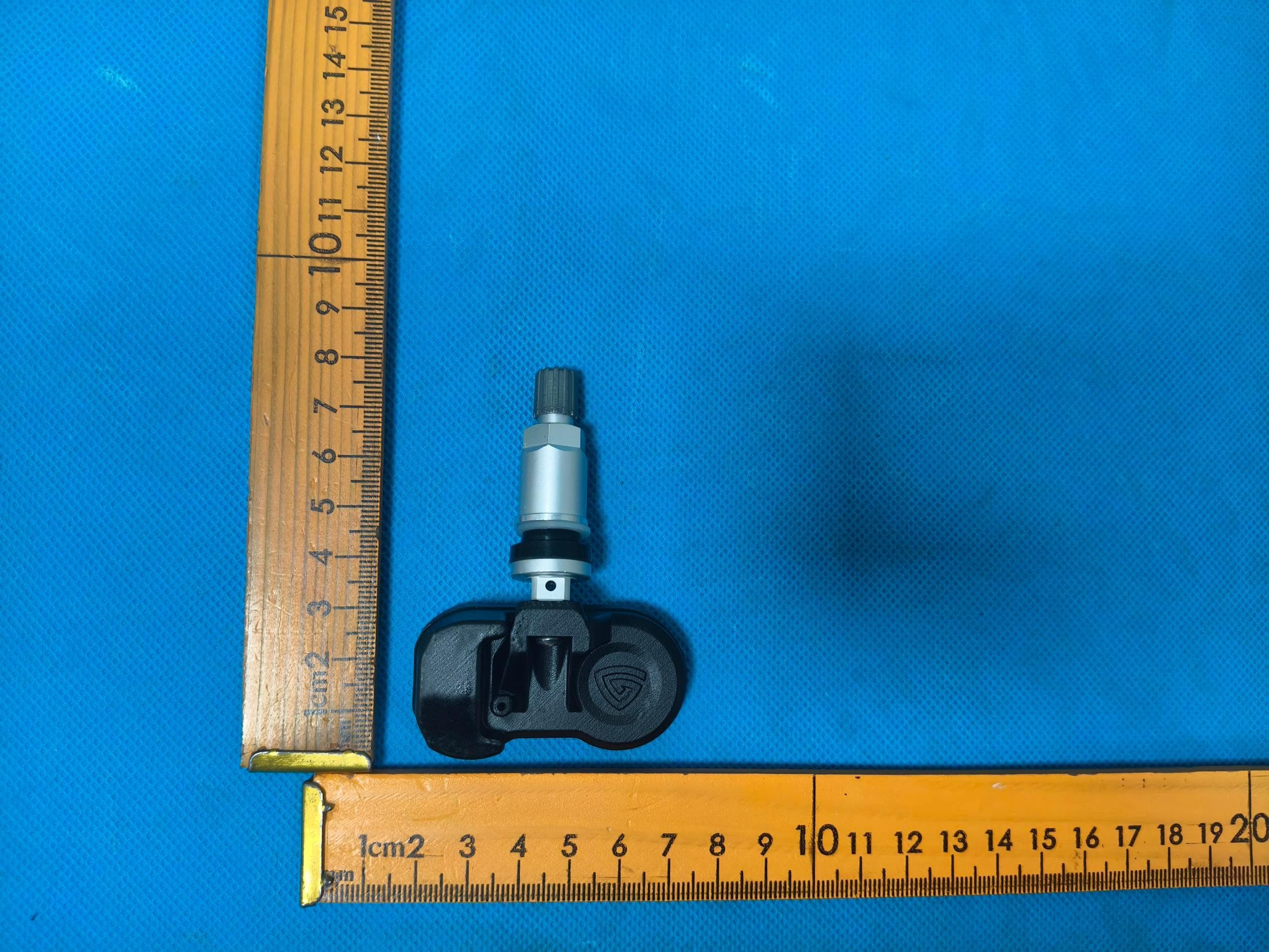 TPMS Tire Sensor - FCC ID 2A3UN-TPMS - Guangzhou Xiangxing Electronic Technology Co., Ltd.