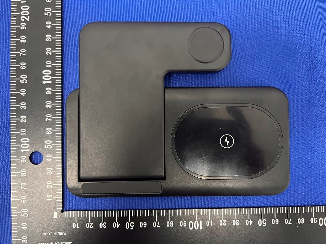 Wireless charger - FCC ID 2A3ZO-21182-B - Hong Kong Etech Groups Ltd.