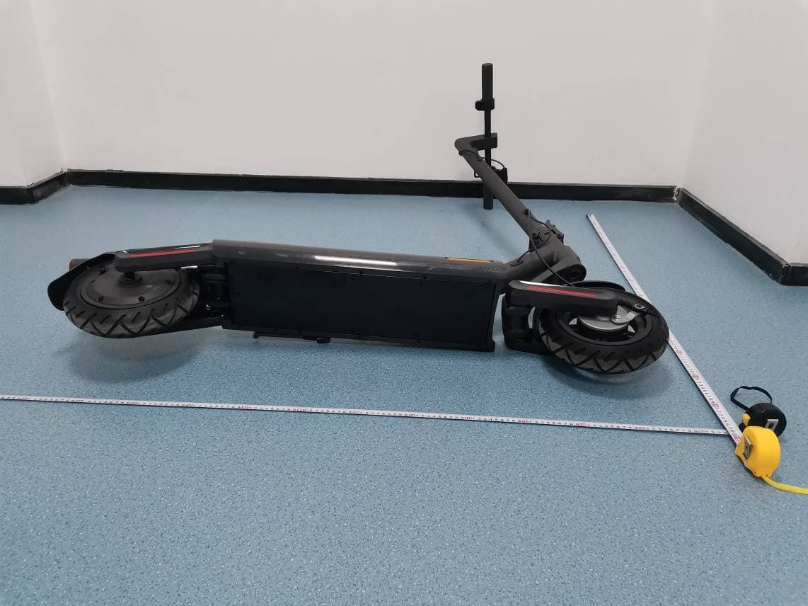 NAVEE Electric Scooter - FCC ID 2A4GZ-S654501C - Brightway Innovation Intelligent Technology (Suzhou) Co., Ltd.