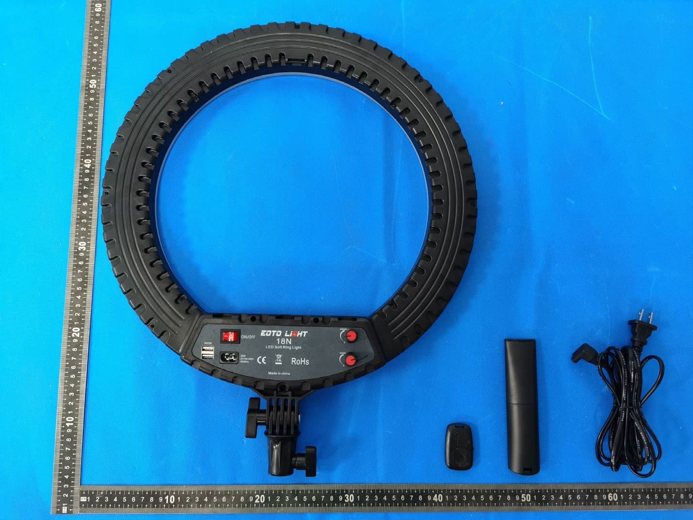 LED Ring Light - FCC ID 2A56Z-18N - Wuhanchenyikejiyouxiangongsi