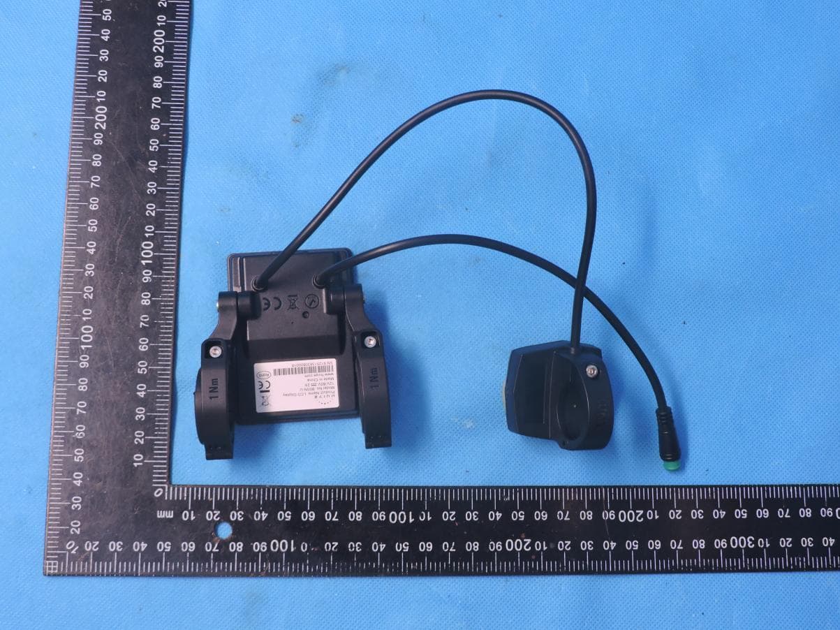 LCD Display with BLE - FCC ID 2A5B3-B03N - Chongqing Huiye Iot Technology Co., Ltd.