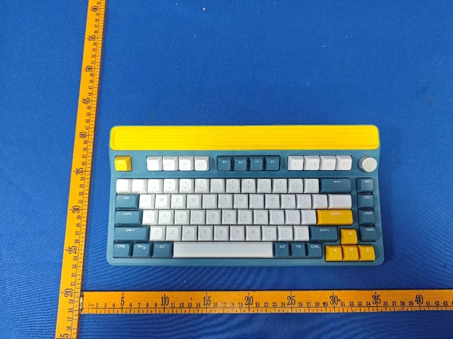keyboard - FCC ID 2A5EQ-NB812 - LTC Networking Limited