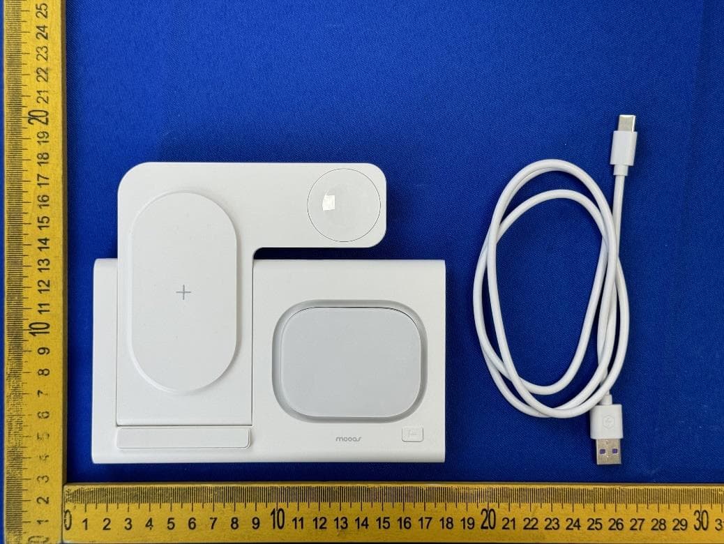 WIRELESS CHARGER - FCC ID 2A5K5-MWCS3R - Mooas Inc.
