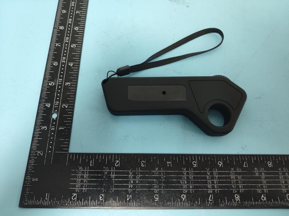 Four-wheel electric skateboards - FCC ID 2A5R5-SYL-10B - DONGGUAN SIYILI INTELLIGENT TECHNOLOGY CO., LTD