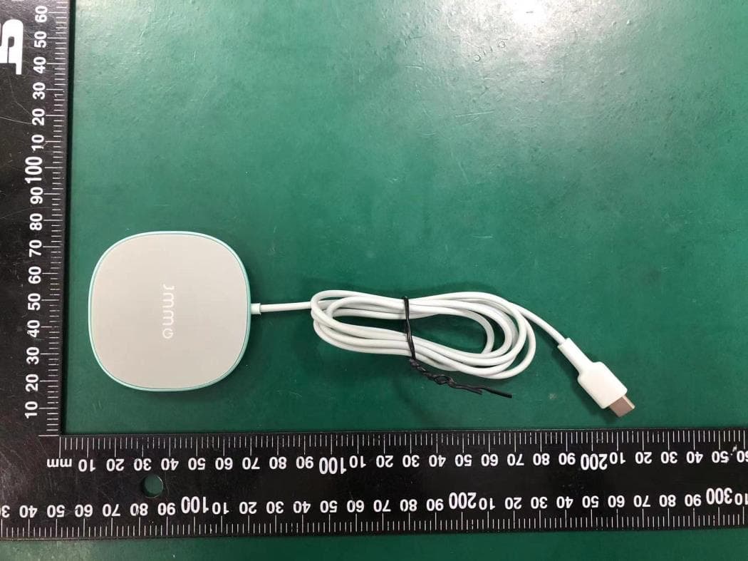 Wireless charging - FCC ID 2A692-PW01 - Roadget Business PTE. LTD