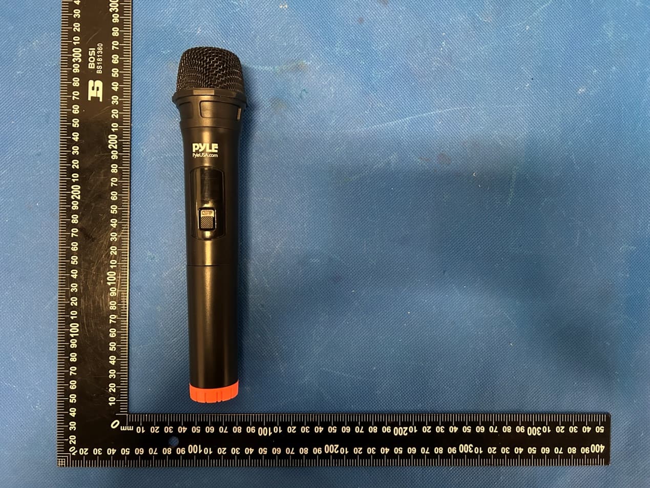 Amplifier - FCC ID 2A6FX-PDA8BUWM0 - Sound Around INC.