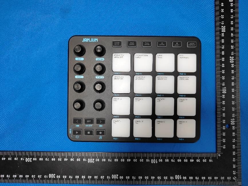 MIDI Controller Pad - FCC ID 2A6PB-JP-1 - Zhuhai Kuwee Technology Co., LTD.