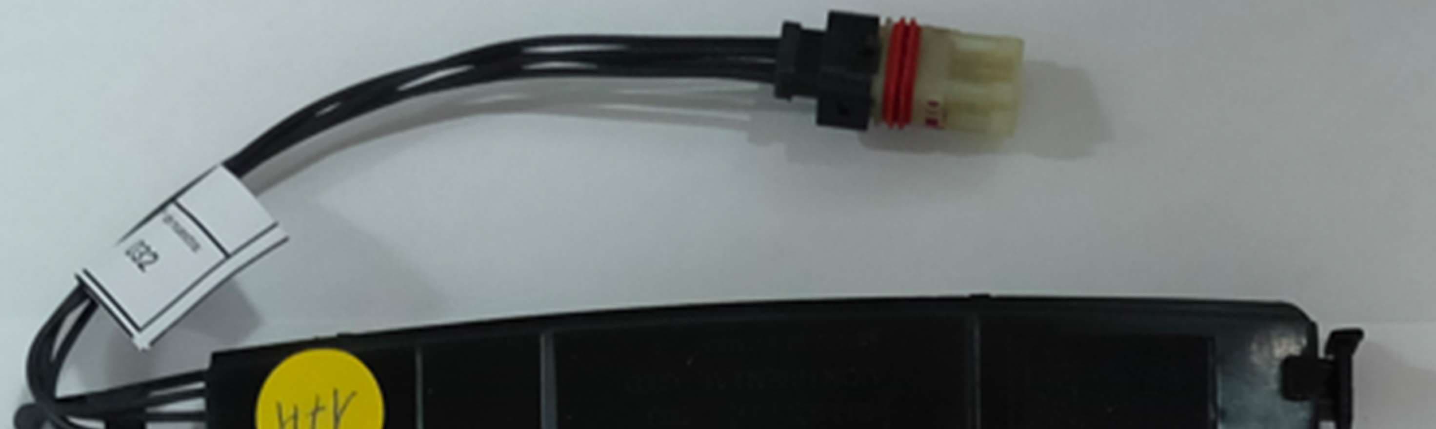 The door handle sensor is a standalone module with capacitive and NFC functions. This module is integrated into a door handle, and used in Keyless Entry System, enabling key-free Vehicle Unlocking and Locking - FCC ID 2A6TC-DHSEQ5NFC - Vitesco Technologies GmbH
