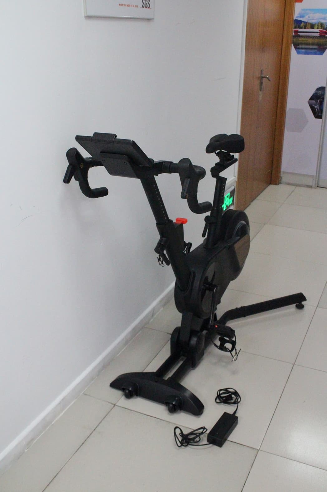 Indoor Cycling Bike - FCC ID 2A75Y-YDL001 - SHENZHEN XINBEIDI TECHNOLOGY CO., LTD