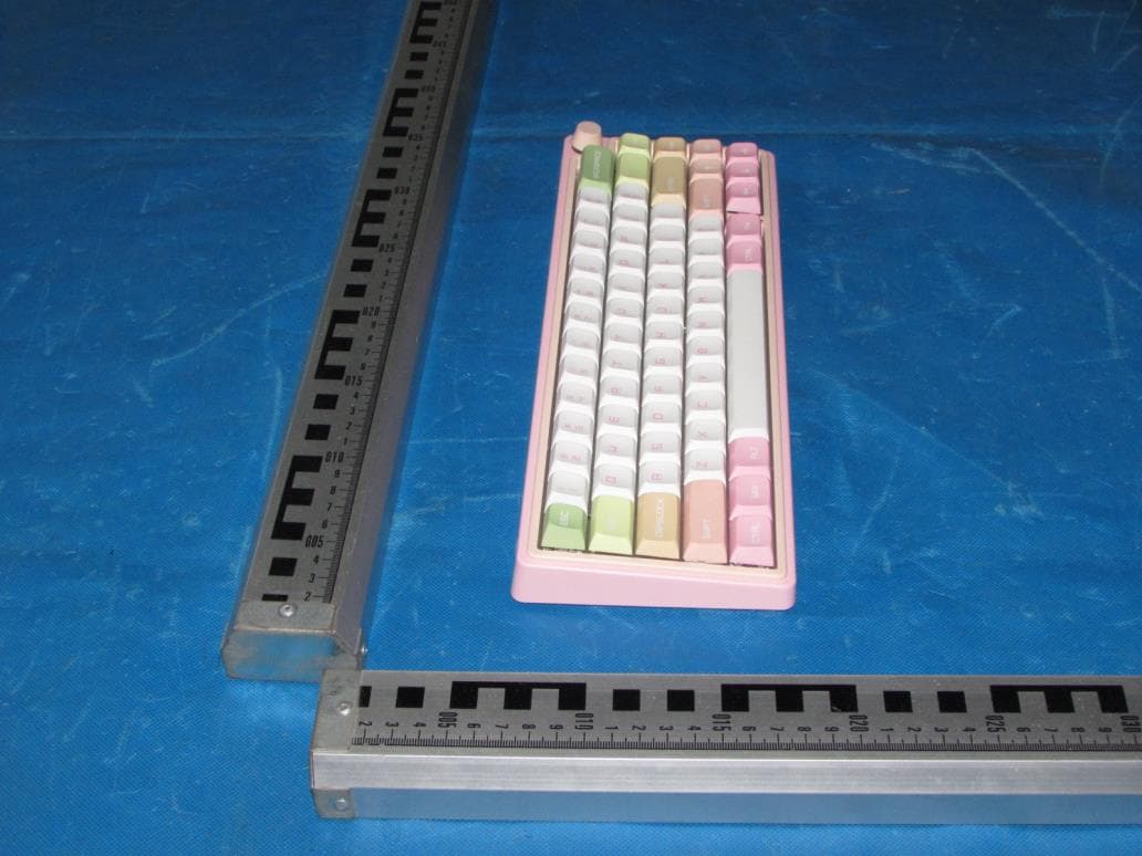 D66 Mechanical keyboard - FCC ID 2A7D6-D66 - HangZhou YinChen Tech Co.,Ltd