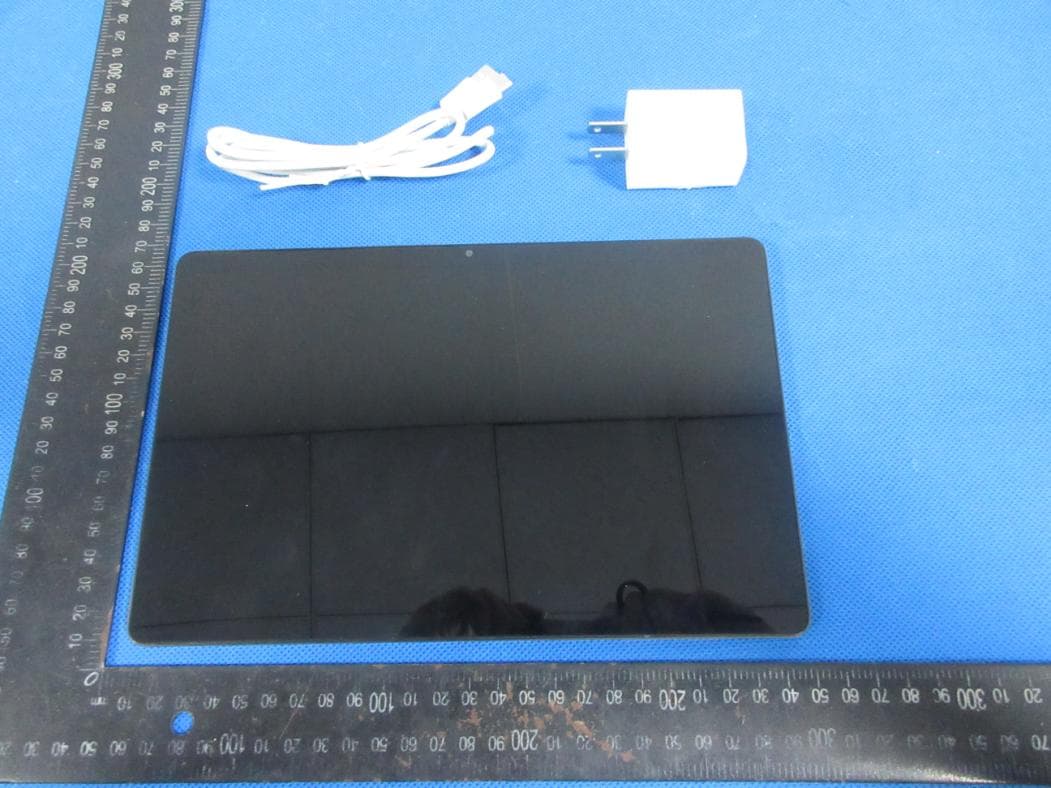 Tablet - FCC ID 2A7DX-TAB80 - DOKE COMMUNICATION (HK) LIMITED