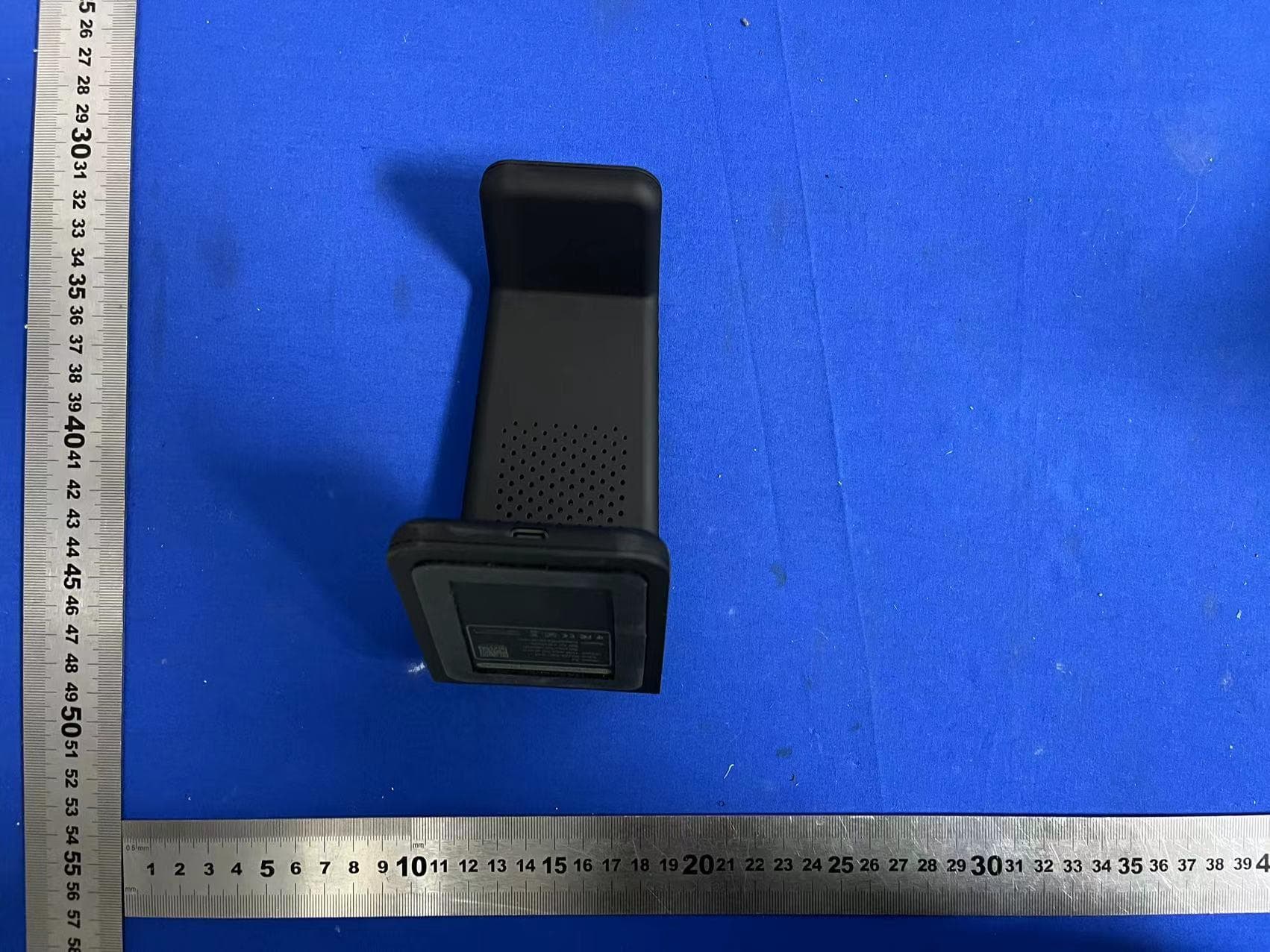 Wireless Charger - FCC ID 2A7TG-A3 - Shenzhen LianRunDa Industrial Co., Ltd