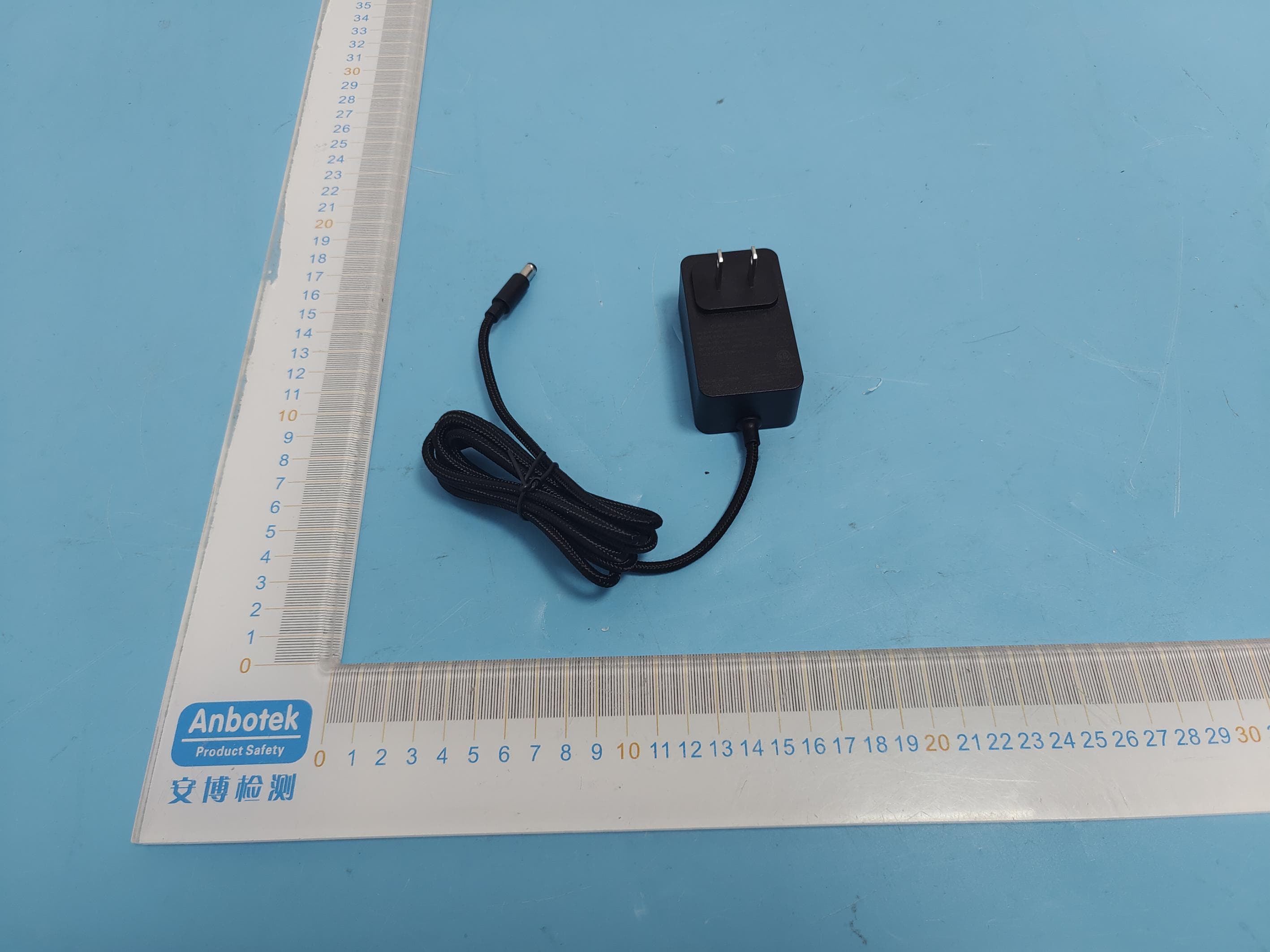 M1 Automatic Litter Box - FCC ID 2A87R-PS0120 - Genhigh Tech Co., Limited